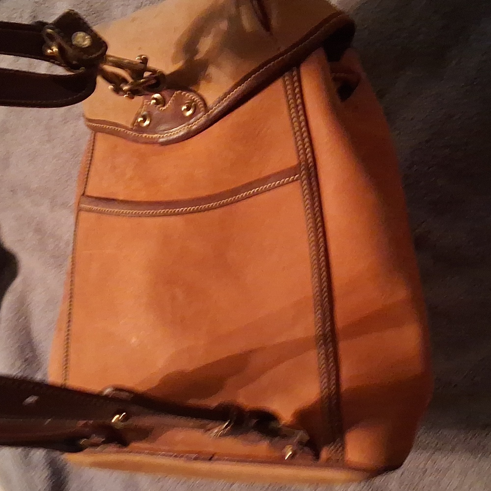 Rare Vintage Dooney And Bourke Suede Tan Leather Backpack Like New - Picture 14 of 16